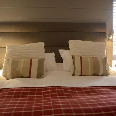 Lodge Hollicarrs - Honeycomb York