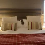 Lodge Hollicarrs - Honeycomb York